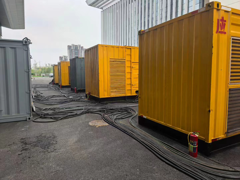 云南不同季节柴油发电机组保养有哪些注意事项?