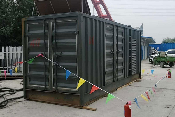 云南发电机租赁空气滤清器多久更换一次?